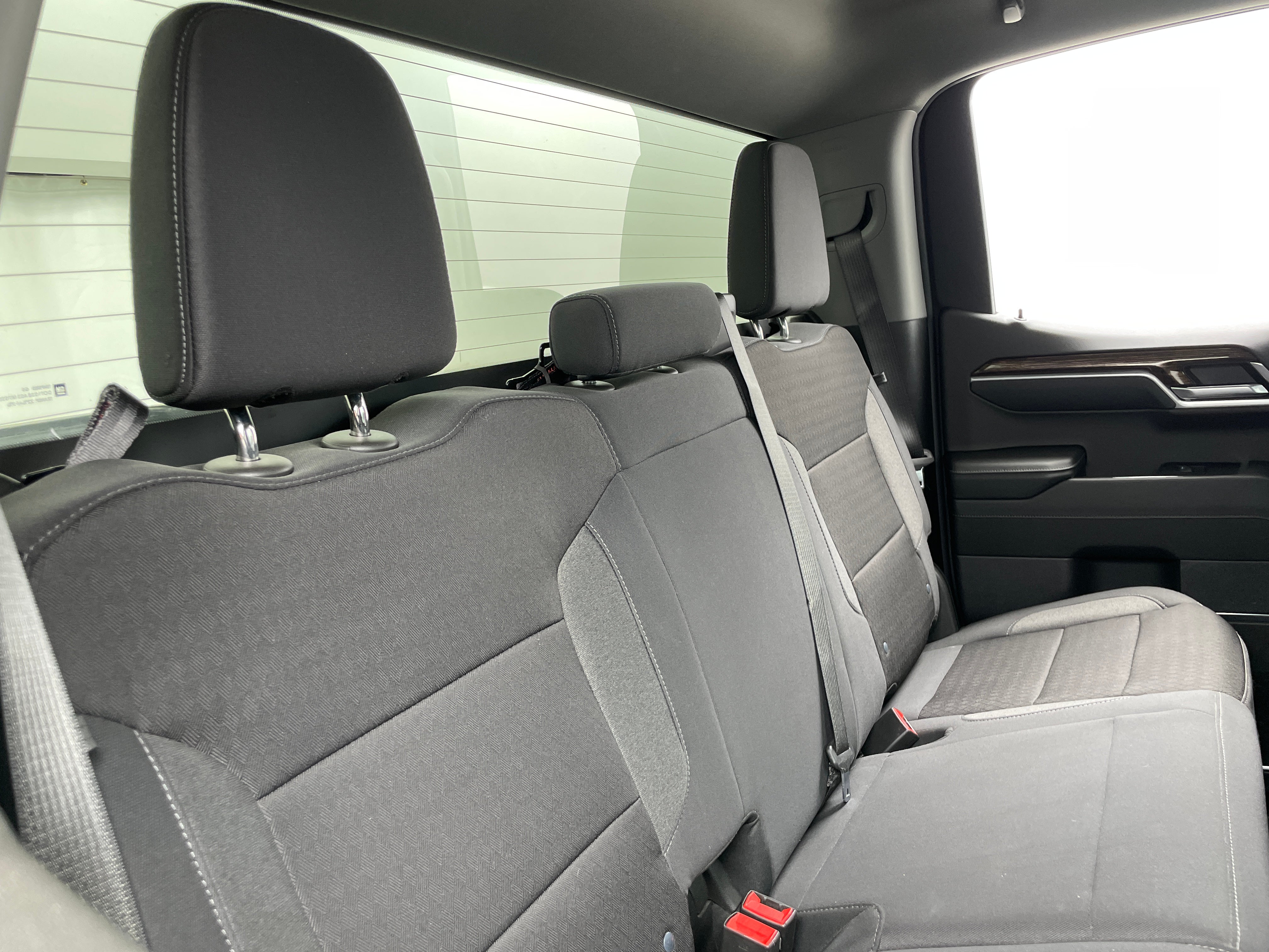 gmc sierra 1500 2024 1GTRUJEK2RZ379801 image gmc sierra 1500 2024 1GTRUJEK2RZ379801 image